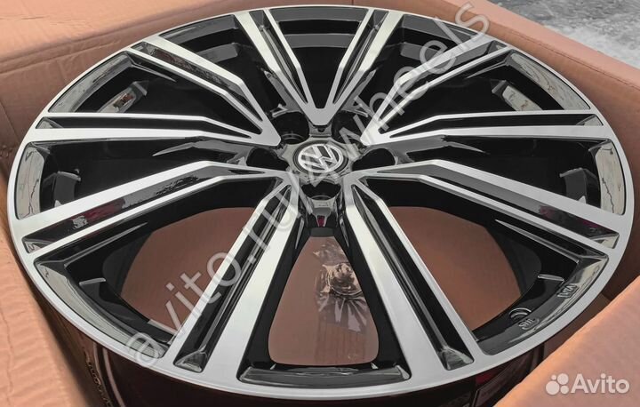 Диски Volkswagen Touareg R21