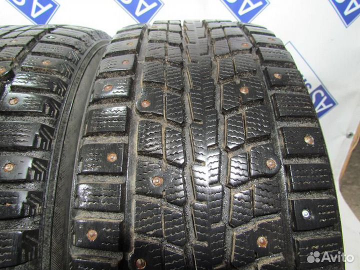 Dunlop SP Winter Ice 01 215/50 R17 88R