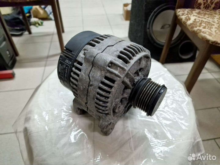 Генератор 120A 071903023A Audi/Volkswagen/Skoda