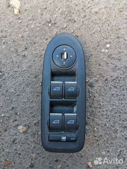 Блок управления стеклоподъемников Kuga I