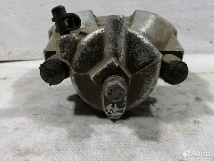 Суппорт передний передний левый Opel Astra H