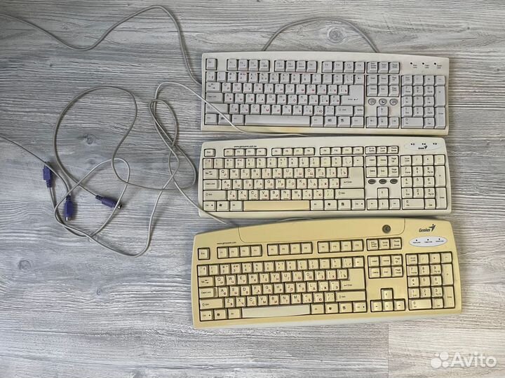 Старые клавиатуры Genius и мышь PS/2