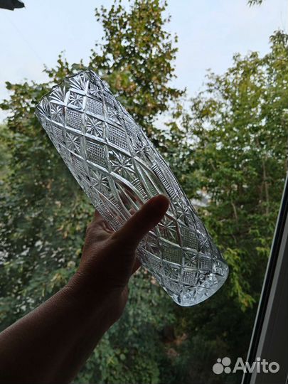 Хрустальная ваза