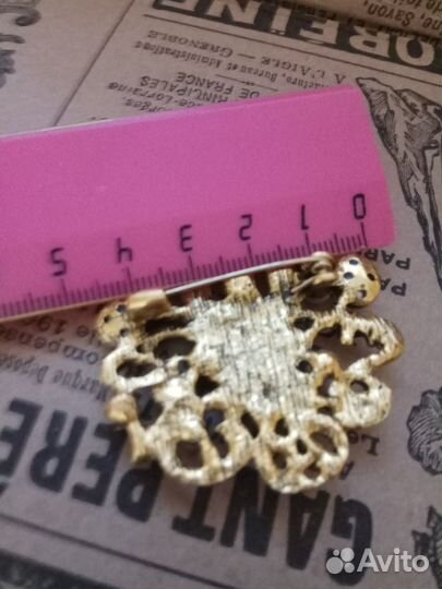 Брошь волшебный замок в стиле Heidi Daus