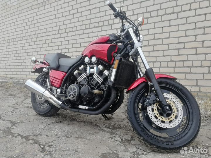 Yamaha vmax 1200