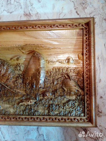 Картина резная