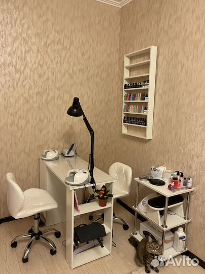 Мастер маникюра