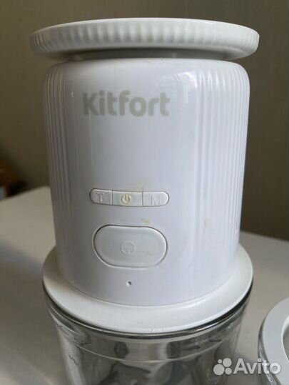 Портативный измельчитель KitFort кт-3083 (некомпле