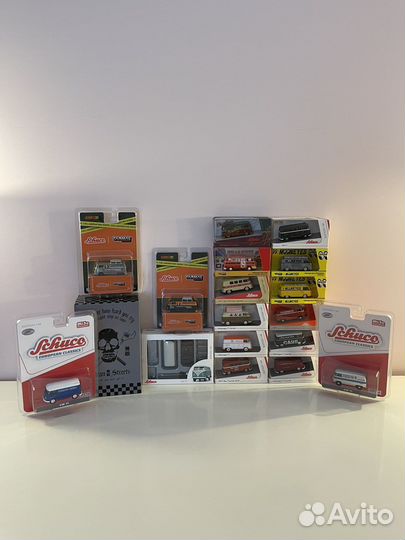 Volkswagen T1 T2 Schuco 1:64