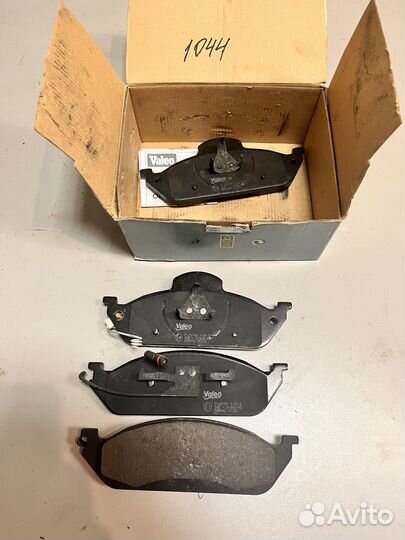 Колодки тормозные mercedes W163 ML230-ML430 перед