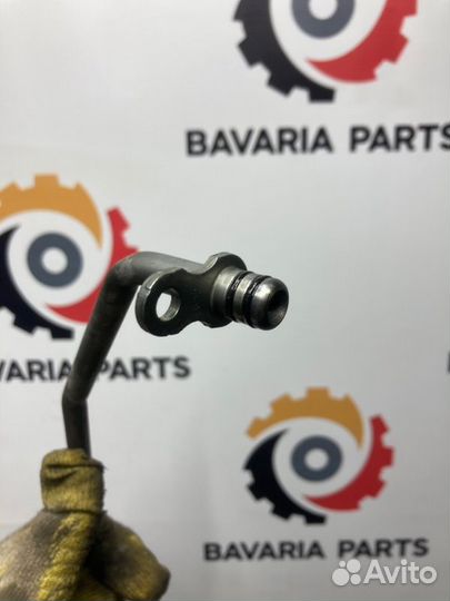 Трубка масляная Mercedes E W212 3.5 2010