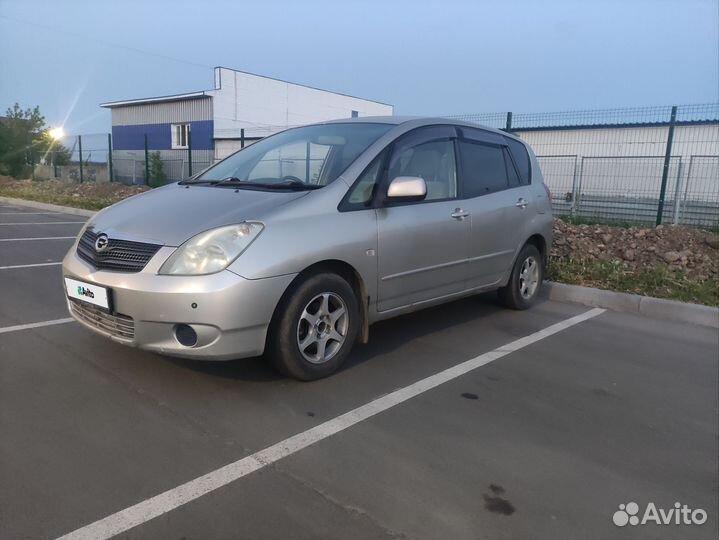 Toyota Corolla Spacio 1.5 AT, 2001, 221 000 км
