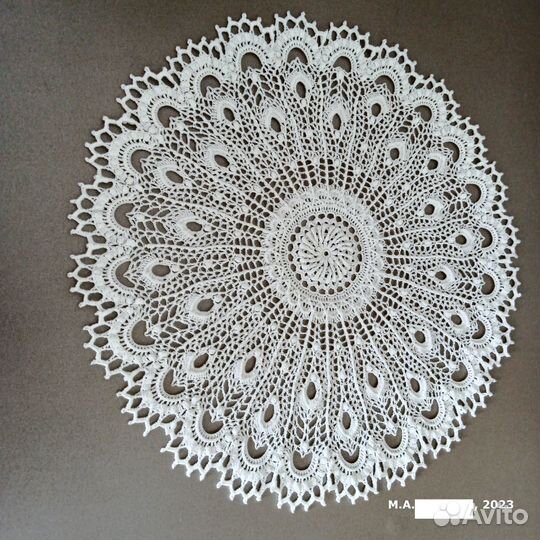 Ажурная салфетка белая/ручная работа
