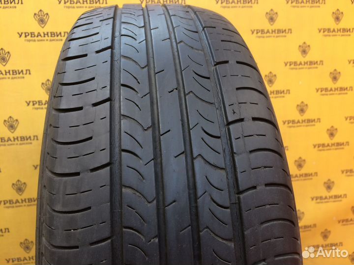 Roadstone Classe Premiere CP672 205/65 R15 94H