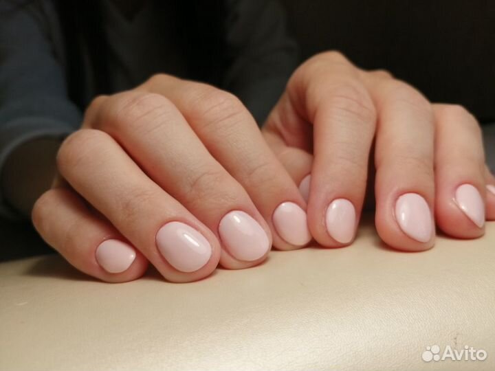 Маникюр и педикюр в Дербышках