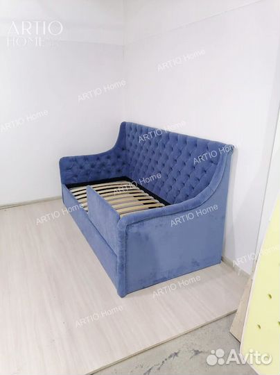 Детская кровать с мягкими бортиками