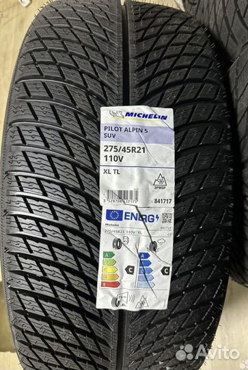 Michelin Pilot Alpin 5 SUV 275/45 R21 и 315/40 R21 115V
