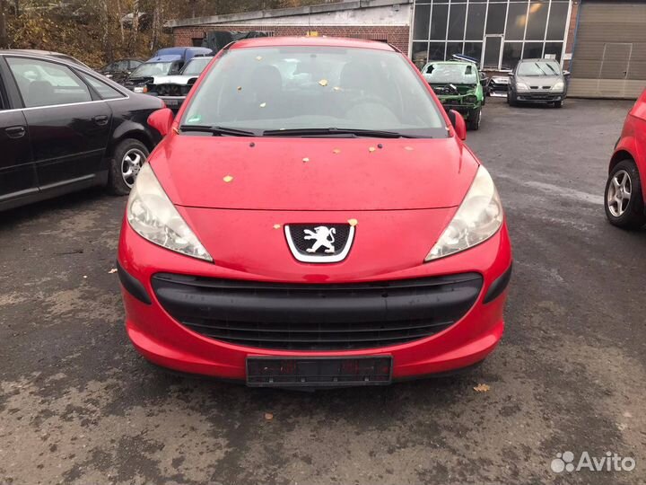 Полуось передняя правая Peugeot 207 2009 3273KR