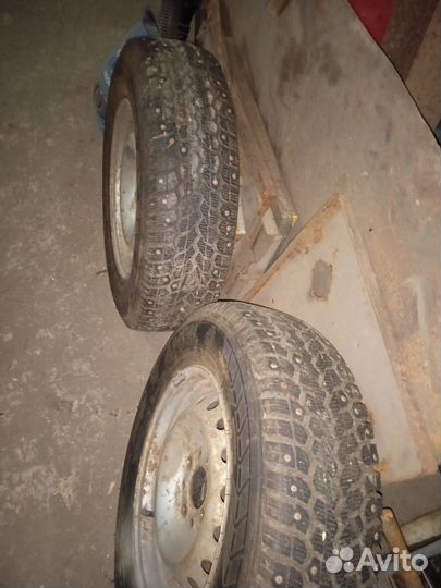 Резина 180/406 т 25 и колеса на жигу и на оку 8