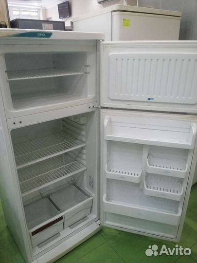 Холодильник бу stinol