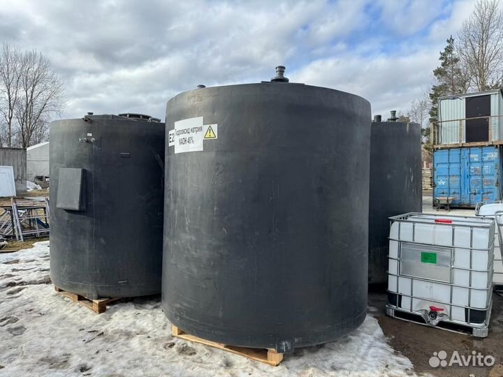 Ёмкость для воды пластиковая 8000 литров