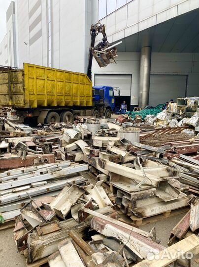 Прием металлолома. Скупка металла с вывозом. Резка