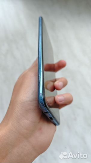 Samsung Galaxy A50, 4/64 ГБ