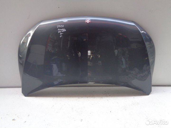 Mercedes-Benz W447 капот