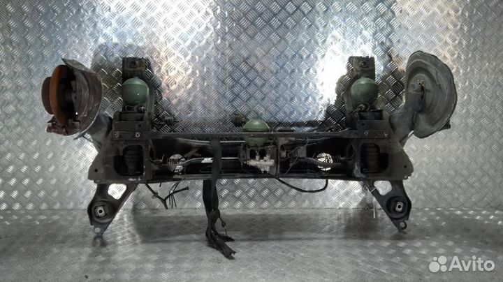 Балка передняя Citroen Xantia (1993-2001)