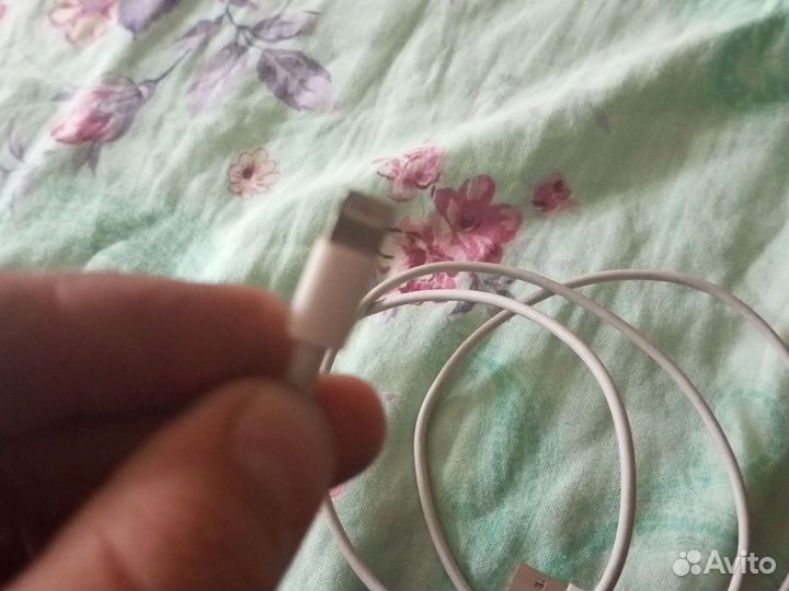 Зарядка на iPhone