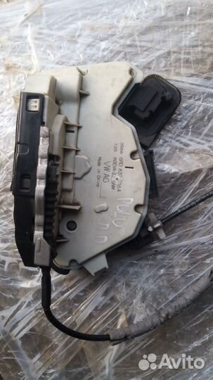 Замок двери передний правый поло седан polo 5