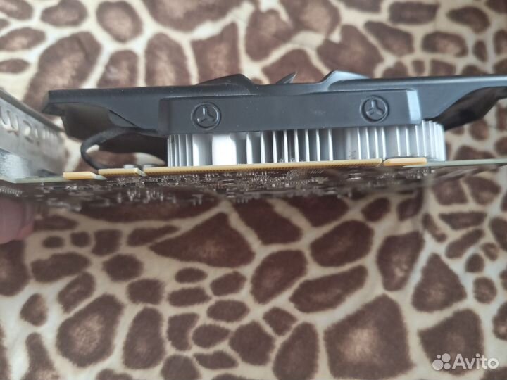 Видеокарта gtx 750ti 4gb