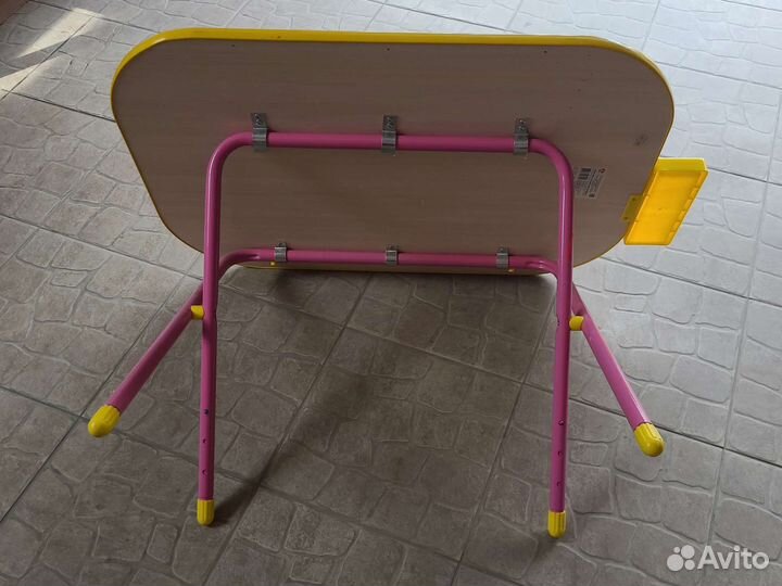 Детский стол и стул