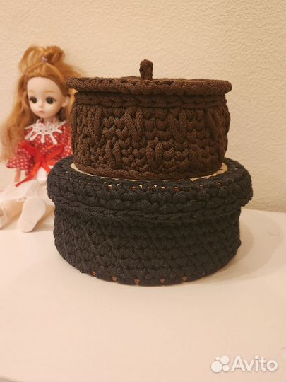 Корзина вязаная