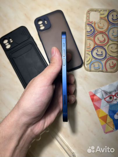 iPhone 12, 64 ГБ