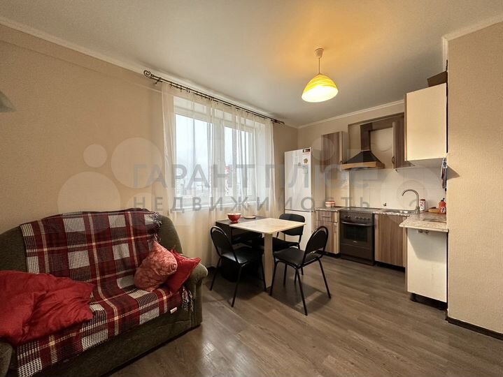 1-к. квартира, 38 м², 12/18 эт.