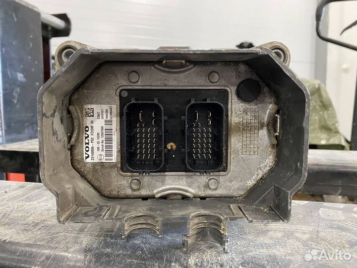 Блок света fciom Volvo FH4 21855896