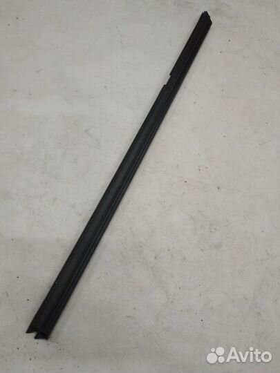 Бархотка задняя правая Bmw 5 F10/F11 N20B20 2012