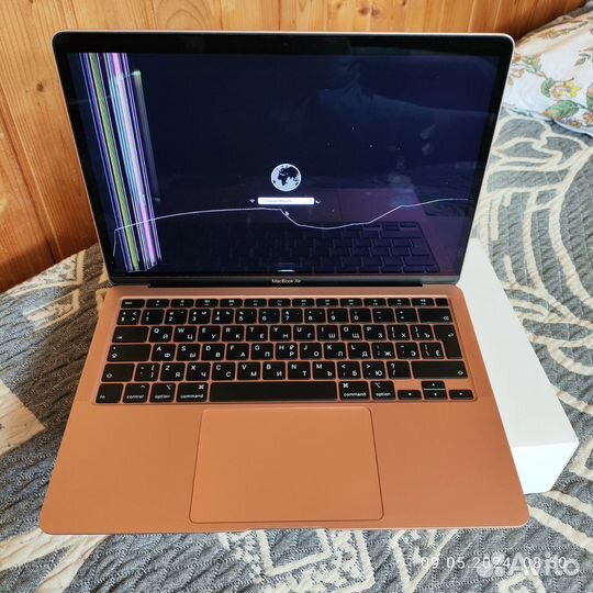 Apple MacBook air 2020 i3