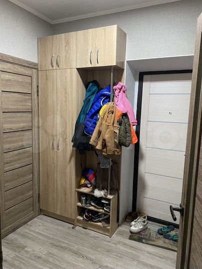 2-к. квартира, 61 м², 1/6 эт.