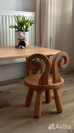 Деревянный детский стол и стул из массива бука
