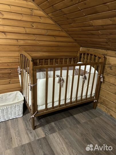 Кроватка детская