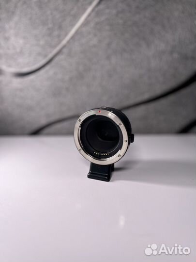 Переходник-адаптер Canon EF-EOS M