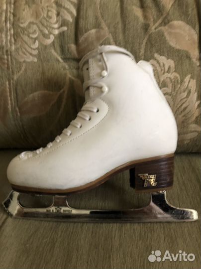 Коньки фигурные Risport 21,5