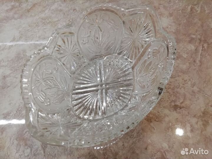 Салатник хрустальный большой