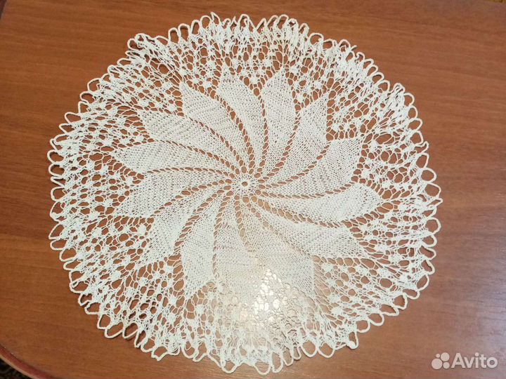 Салфетки, связанные крючком и спицами