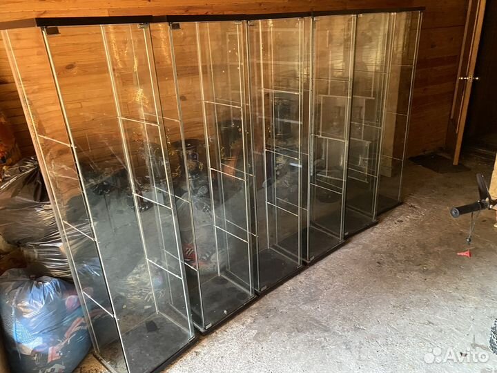 Стеллаж стеклянный