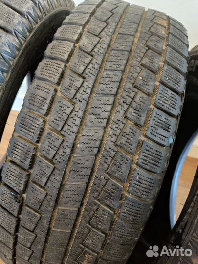 Hankook Winter I'Cept LV RW12 205/65 R15