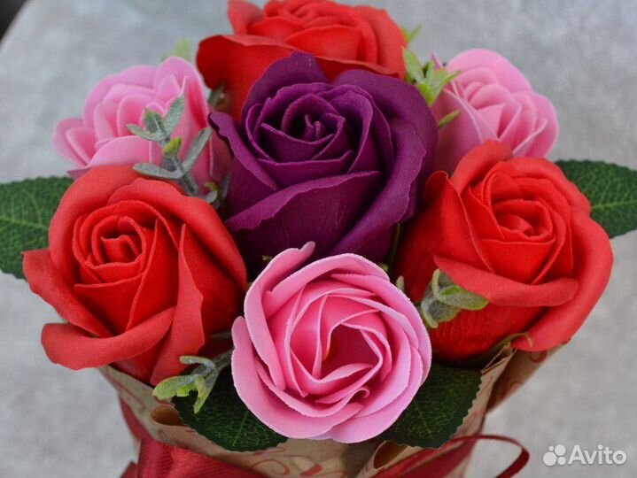 Букетик-сувенир-подарок из мыльных роз