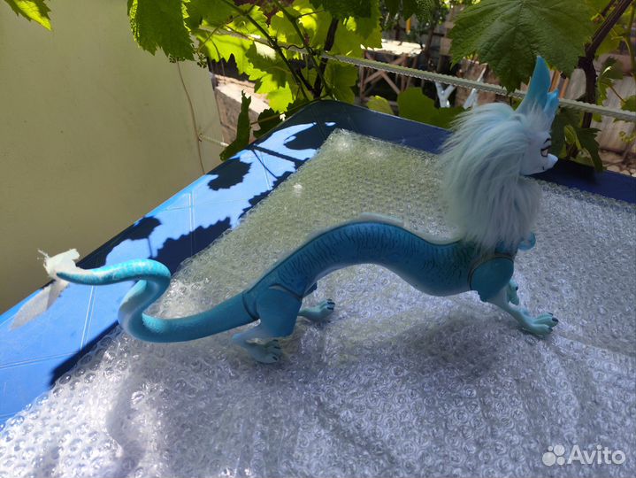 Дракон Сису Disney оригинал